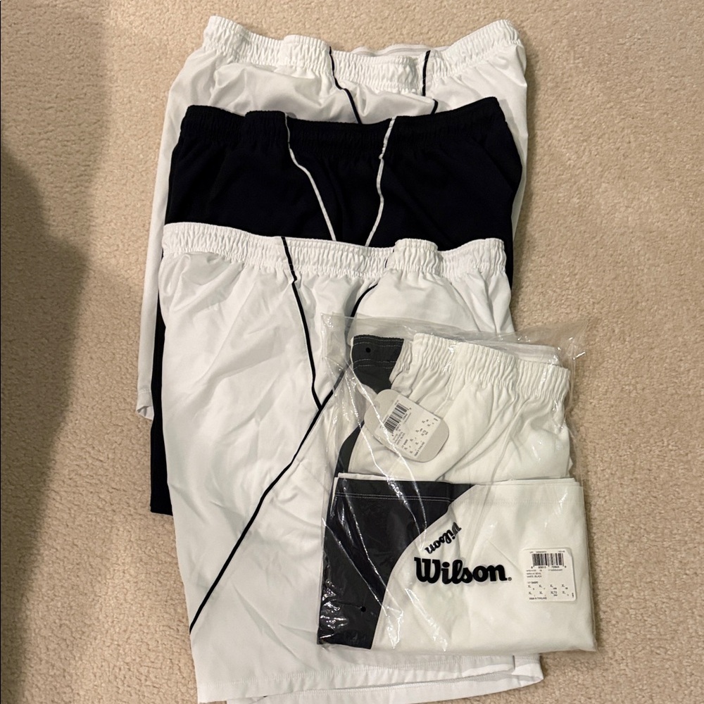 Men's Wilson White Woven  Tennis Shorts